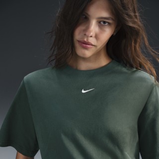 Nike Sportswear Essential T-shirt voor dames - Groen