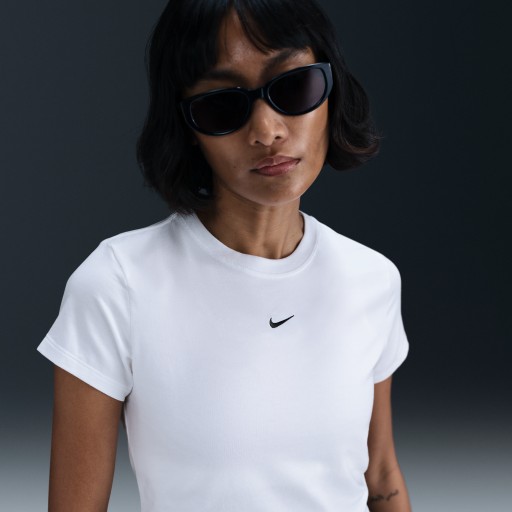 Nike Sportswear Chill Knit kort T-shirt voor dames - Wit