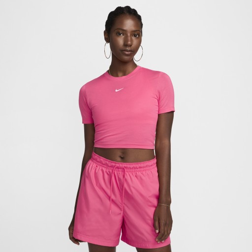 Nike Sportswear Essential aansluitend kort T-shirt voor dames - Roze