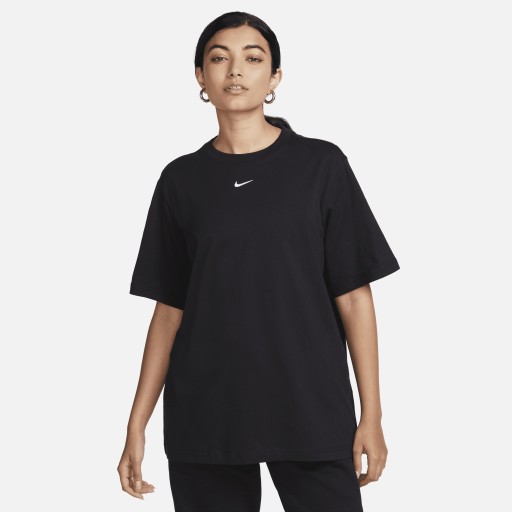 Nike Sportswear Essential T-shirt voor dames - Zwart