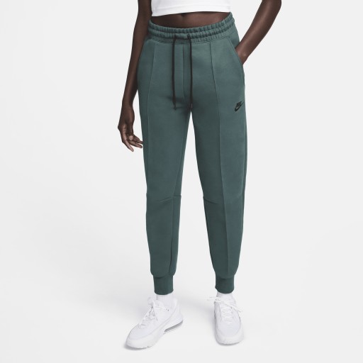 Nike Tech Fleece Joggingbroek met halfhoge taille voor dames - Groen